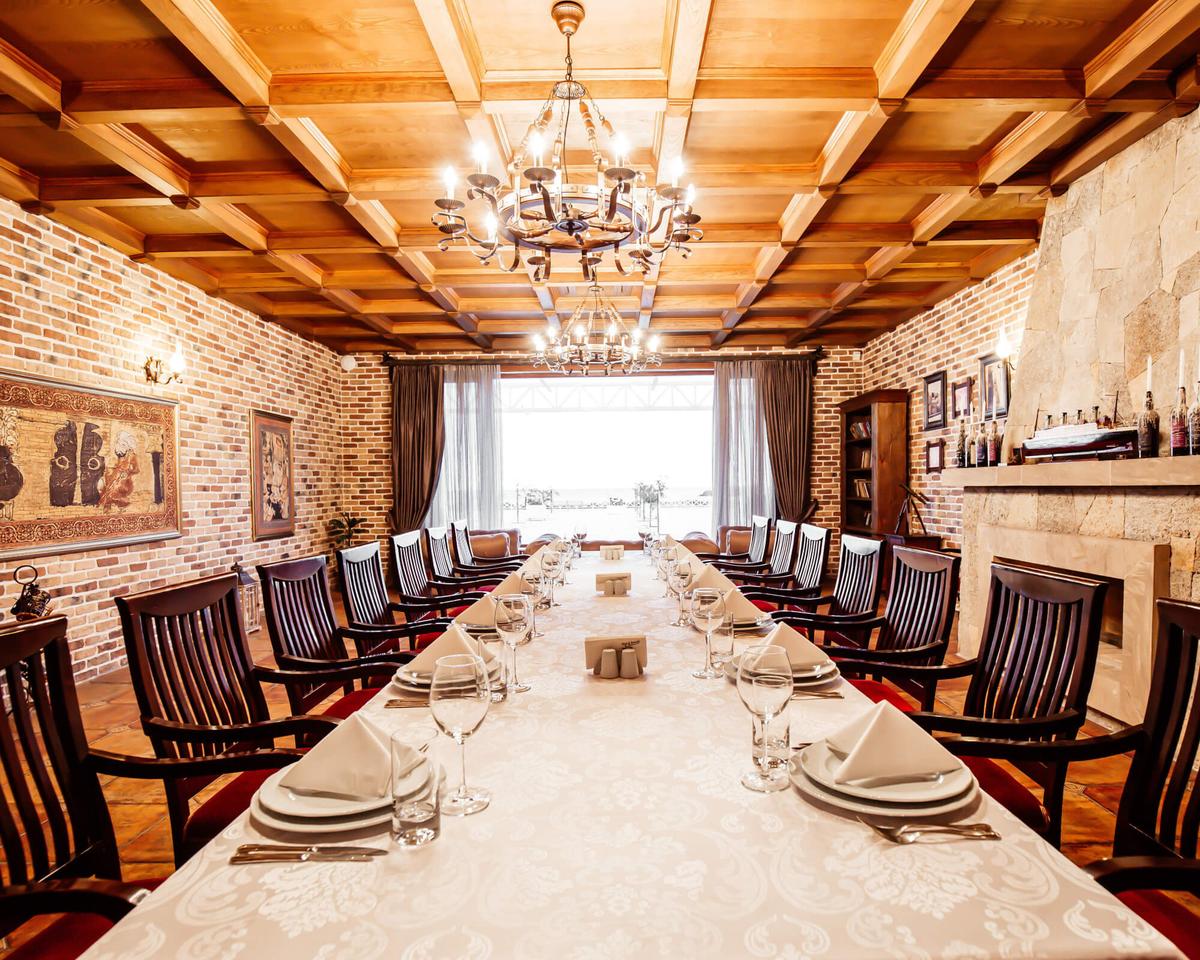 Dining Image